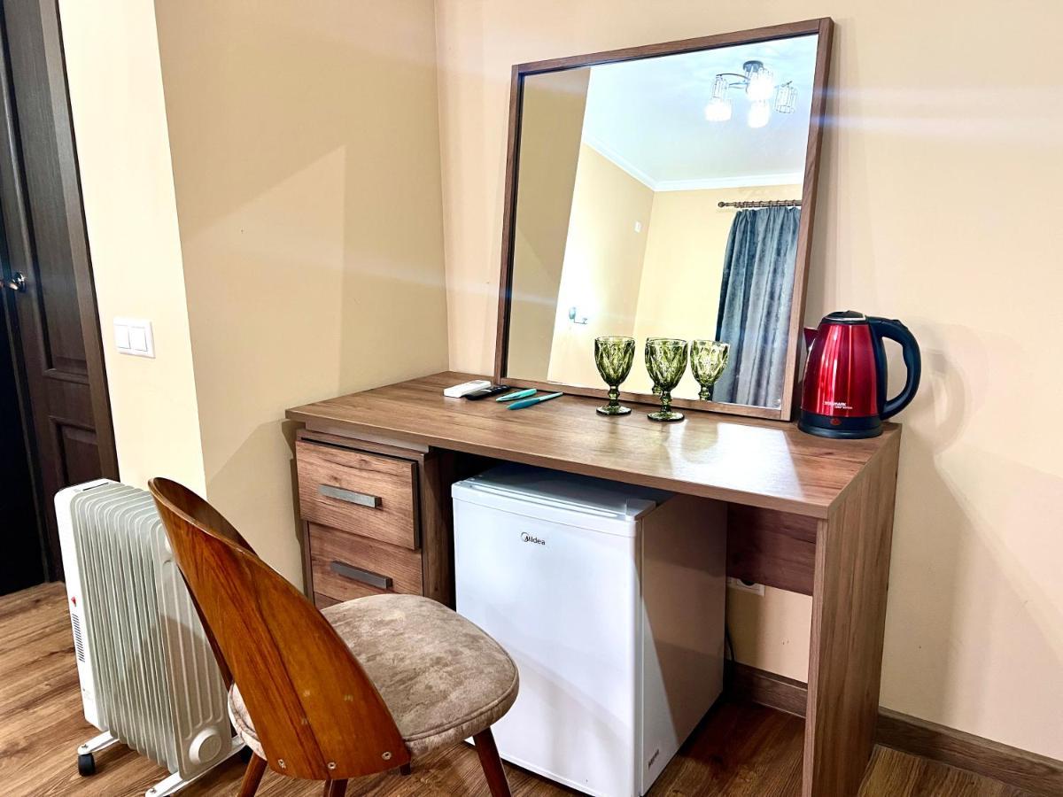 Hotel In Sukhum Sukhumi Ngoại thất bức ảnh